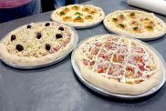 Confira os selecionados para curso de fabricação de pizzas e salgados assados do Projeto Mão na Massa
