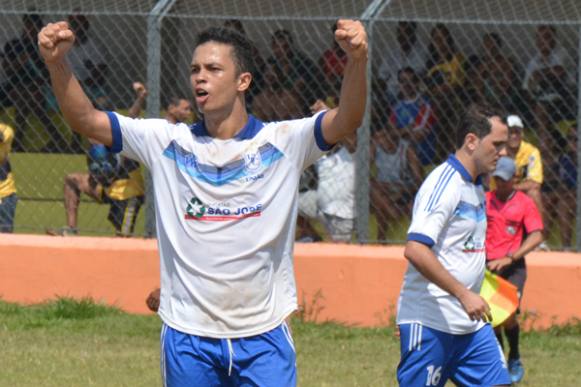 Primeira rodada da segunda fase do amador tem boa média de gols