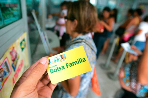 Beneficiários do Programa “Bolsa Família” devem atualizar suas informações cadastrais