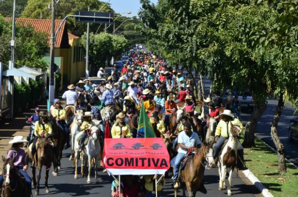 Tradicional Desfile de Cavaleiros acontece neste domingo