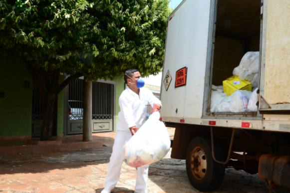 Prefeitura de Sertãozinho presta serviço gratuito de coleta de animais domésticos mortos à população