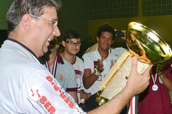 Luiz Alberto não comandará mais o Sertãozinho Futsal