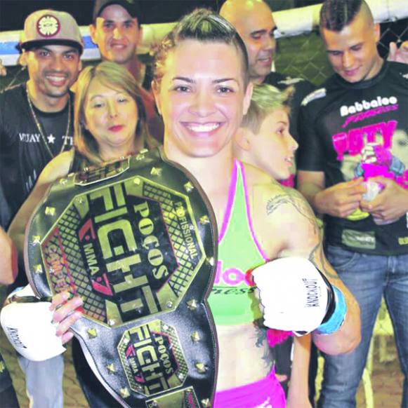 Atleta sertanezina precisa de patrocínio para participar de MMA em Belo Horizonte
