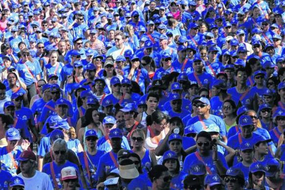 “Caminhada Azul” acontece neste sábado, dia 29, na Praça 21 de Abril