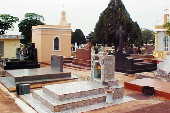 Prazo para pintura e reforma de túmulos nos cemitérios de Sertãozinho termina nesta quinta-feira, 11