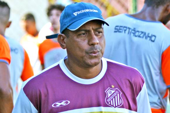 Ainda em formação, técnico Hélio Vaz divulga pré-lista de jogadores do Sertãozinho para os Jogos Regionais