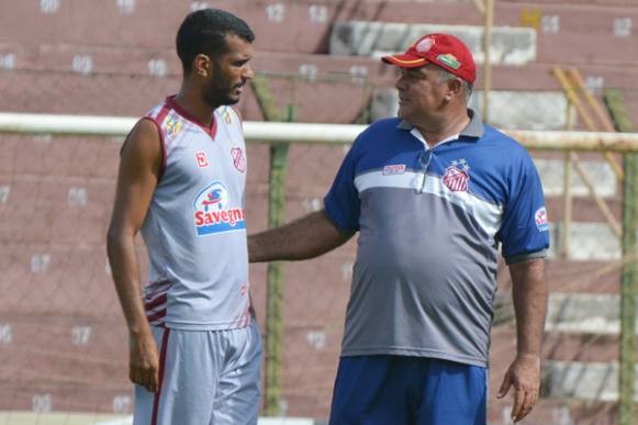 Atacante se recupera de lesão e pode reforçar o Touro contra o Audax