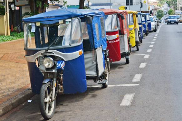 Atenção: prazo para cadastramento de mototaxistas e condutores de tuque-tuque está acabando