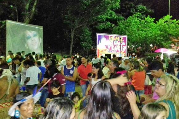 Feira noturna do Alto do Ginásio terá ação de promoção da saúde