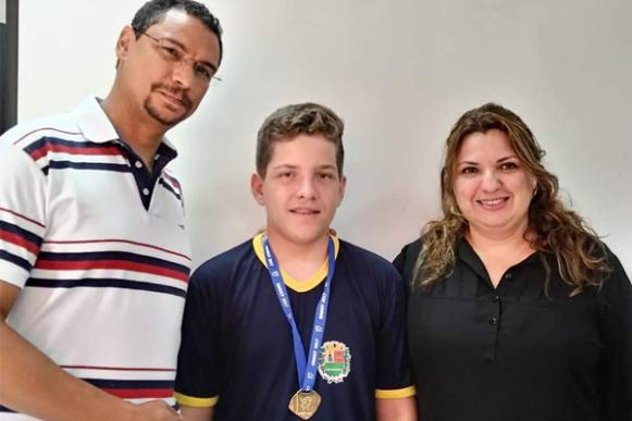 Secretaria de Educação celebra a conquista de mais uma medalha