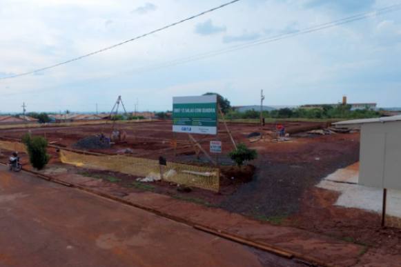 Obra para construção de escola no bairro José Garcia da Costa é iniciada