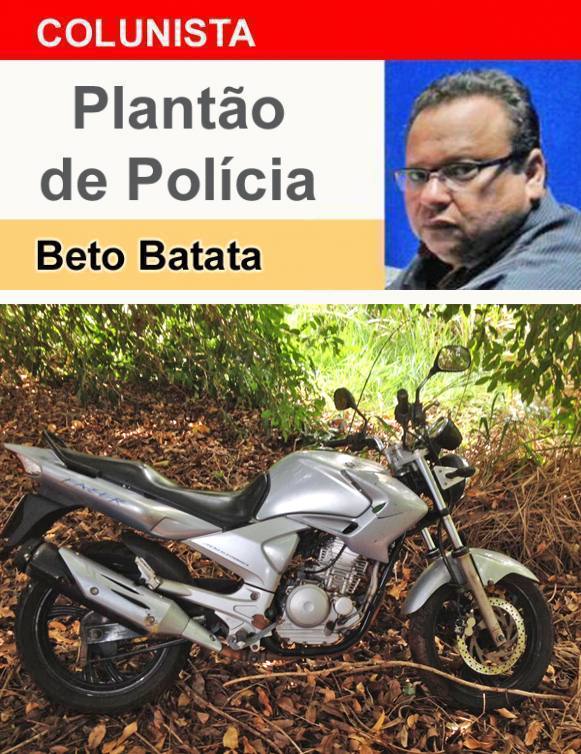 Moto furtada é vista com ladrões em matagal na Cohab 7