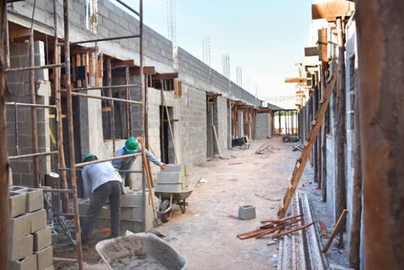 Obra para construção de creche no Conjunto Habitacional Anélio Celline está em estágio avançado