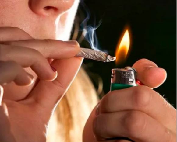 80% dos adolescentes já usaram drogas