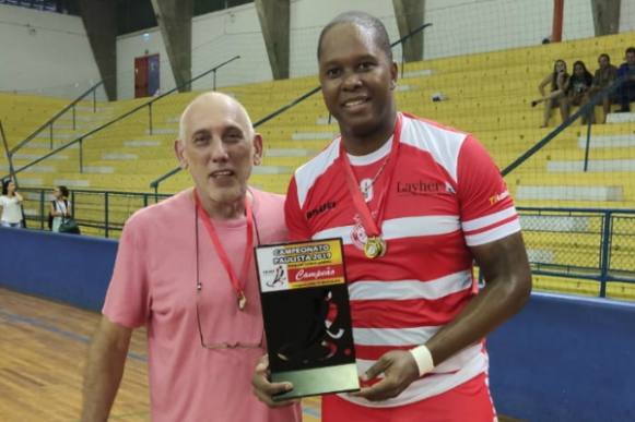 Sertãozinho conquista bicampeonato paulista de hóquei