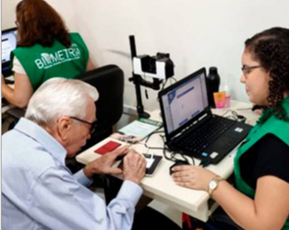 Eleitores acima de 70 devem fazer biometria