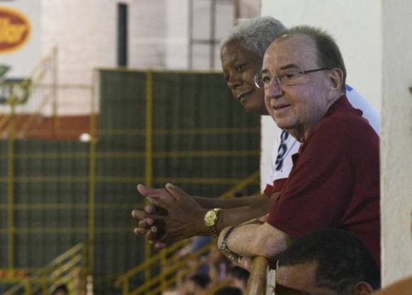 Toninho Savegnago retoma as atividades no Touro