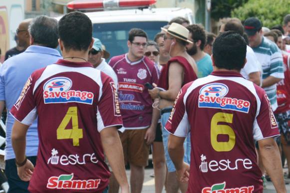 Sertãozinho proíbe uso de camisas de outros times em jogos do Touro no Fredericão