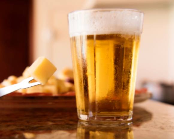 Brasileiro está bebendo mais cerveja