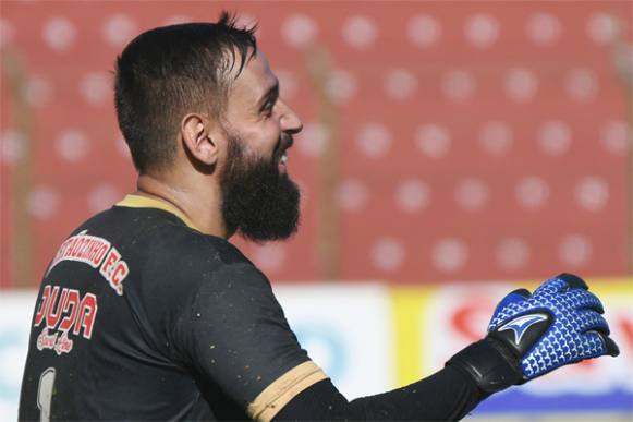 Goleiro do Sertãozinho elogia apoio do torcedor mesmo com estádio vazio