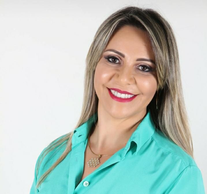 Edna Costa pode ganhar programa em emissora de Sertãozinho