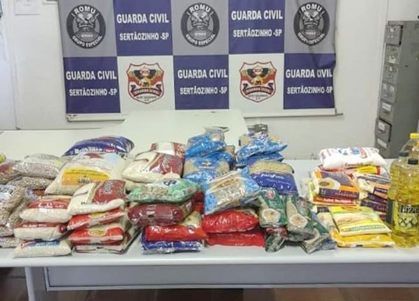 GCM e Forças Policiais de Sertãozinho e Região arrecadam quase meia tonelada em alimentos