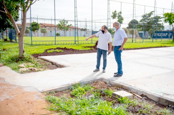 Prefeitura de Sertãozinho faz vistorias em obras de escola, pista de skate e recuperação asfáltica