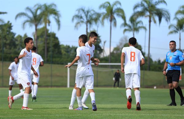 Atletas intermediados pela EF7 participarão do Campeonato Paulista de base pelo Desportivo Brasil