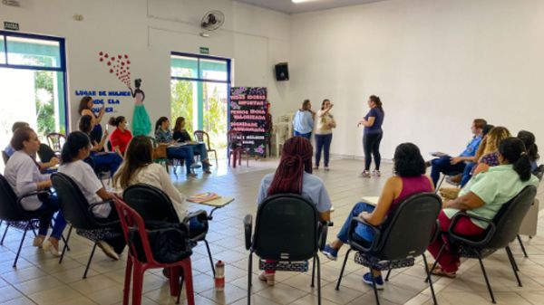 Servidores da Saúde têm capacitação em linguagem de sinais