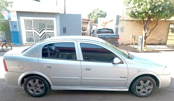 Vende-se Astra 2007