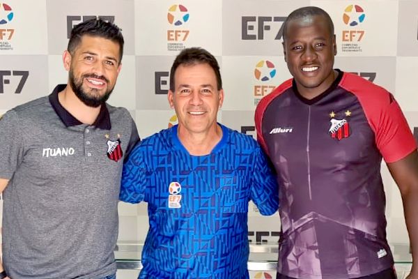 Integrantes da comissão das categorias de base do Ituano visitam a EF7