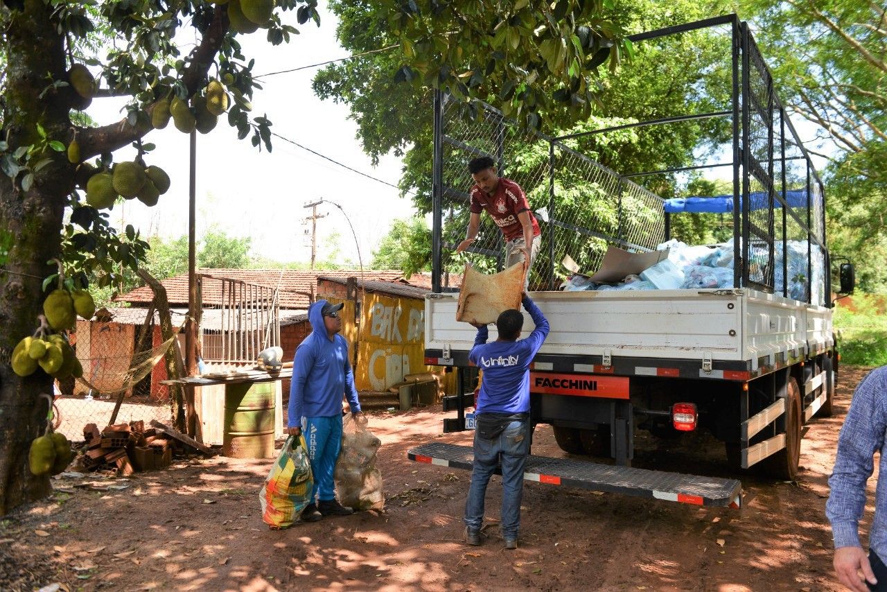 Meio Ambiente implanta coleta seletiva no conjunto de Chácaras Santo Antônio