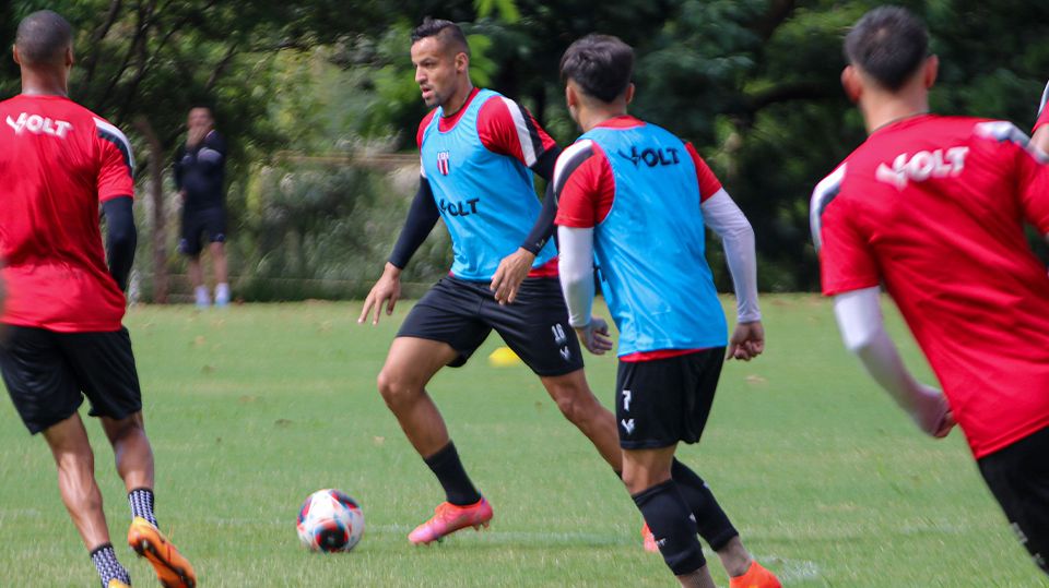 Diogo Silva vê elenco focado e preparado para a ‘decisão’ contra o São Paulo