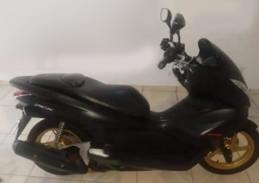 Vende-se moto PCX 2015