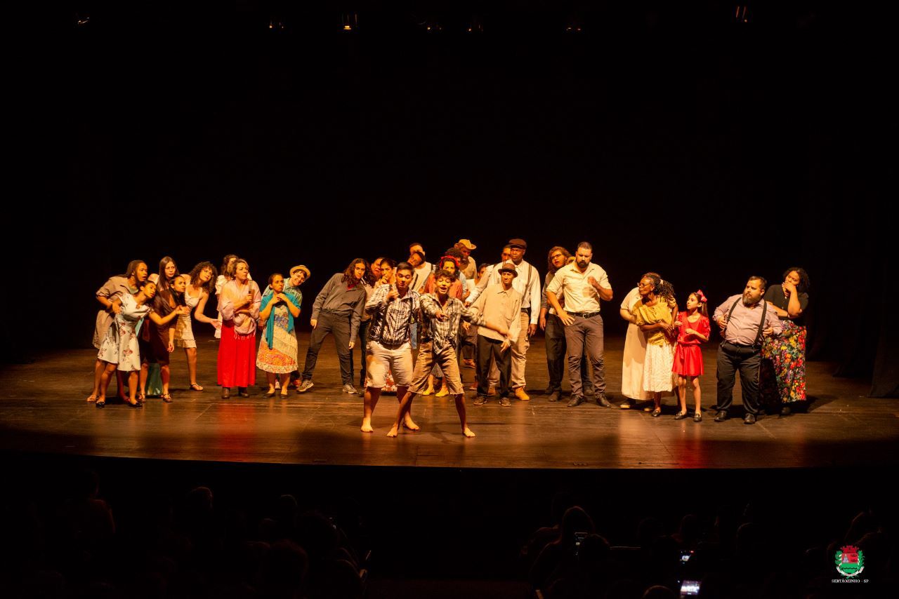 Festival de Teatro de Rua e Teatro a Gosto de Sertãozinho continua em cartaz