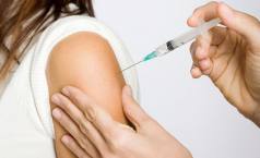 Vacinação contra HPV continua nas escolas municipais