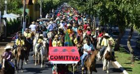 Desfile de Cavaleiros acontece no domingo