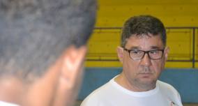 Sertãozinho quer liderança no Futsal