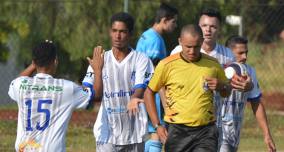 Azulão vence de goleada