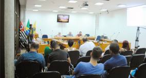 Vereadores de Sertãozinho discutem emendas propostas ao Projeto das Diretrizes Orçamentárias