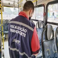 RIBEIRÃO - Fiscais da Transerp reforçam verificação de limpeza nos ônibus