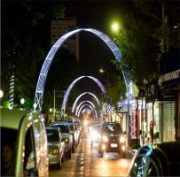 Prefeitura e ACIS inauguram iluminação de Natal em Sertãozinho