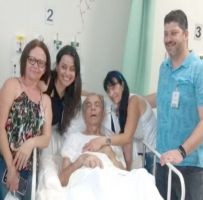 CASAMENTO NO HOSPITAL - Santa Casa atende pedido de família de paciente internado com AVC e realiza casamento no hospital