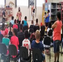Biblioteca de Cruz das Posses promove momento de diversão e cultura em confraternização de final de ano