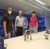 Alunos da rede municipal de ensino participam de projeto de robótica na Unidade de Ciência e Tecnologia do Sesi