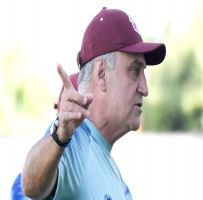 “Temos de encarar jogo a jogo como uma final”, diz técnico Oliveira sobre os próximos jogos do Touro para fugir do rebaixamento
