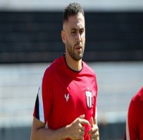 Novo goleiro do Botafogo, Victor Souza elogia elenco e concorrentes da posição