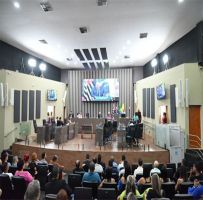 Duas sessões serão realizadas hoje à noite, dia 28, às 18h, na Câmara Municipal