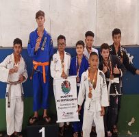 Alunos do projeto de Jiu Jitsu conquistam 24 medalhas na “Copa da Amizade”