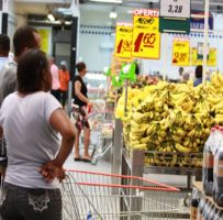 Preço dos alimentos acumula queda em junho
